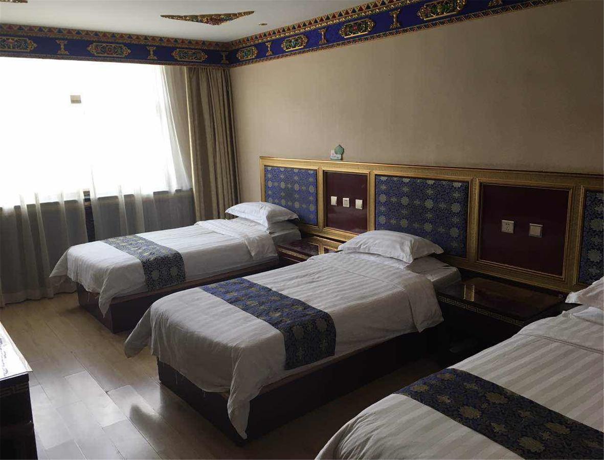Overseas Tibetan Hotel Xiahe Exterior foto