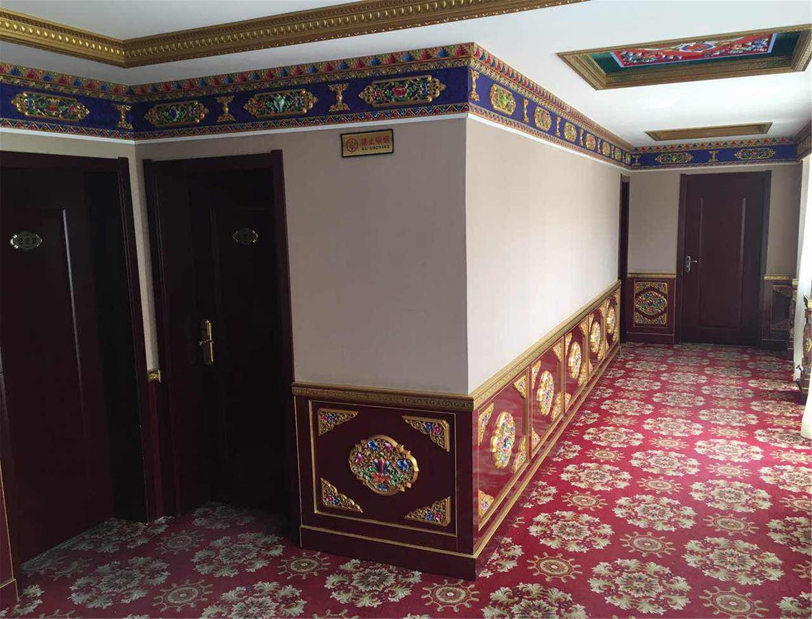 Overseas Tibetan Hotel Xiahe Exterior foto